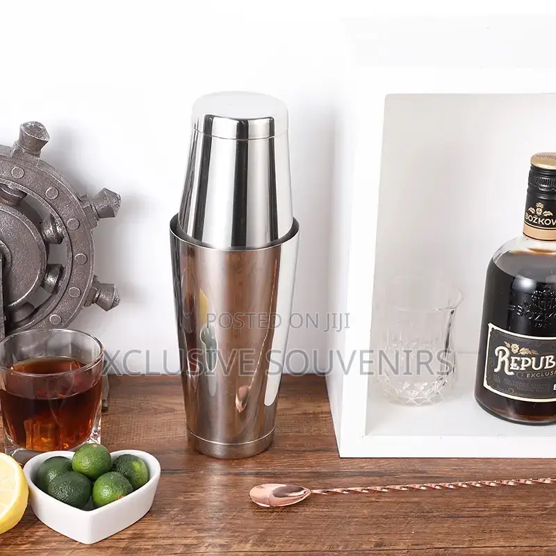 Polished Silver Double-Bottom Boston Cocktail Shaker