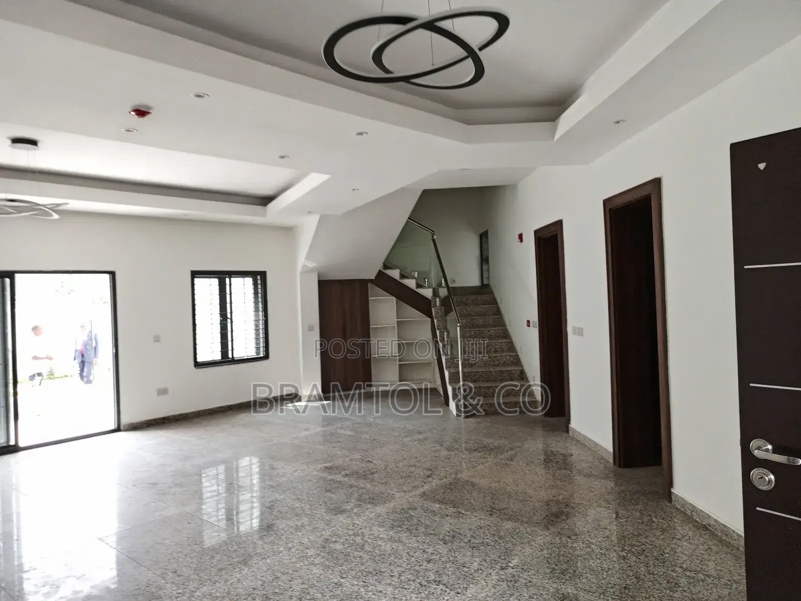 4bdrm Duplex in Wuse 2 for rent
