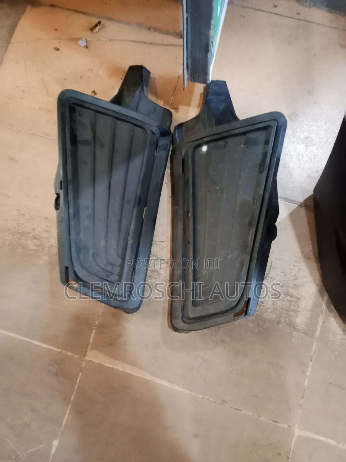 High Quality Certified Fog Light Cover Hiace Bus 2019-2024