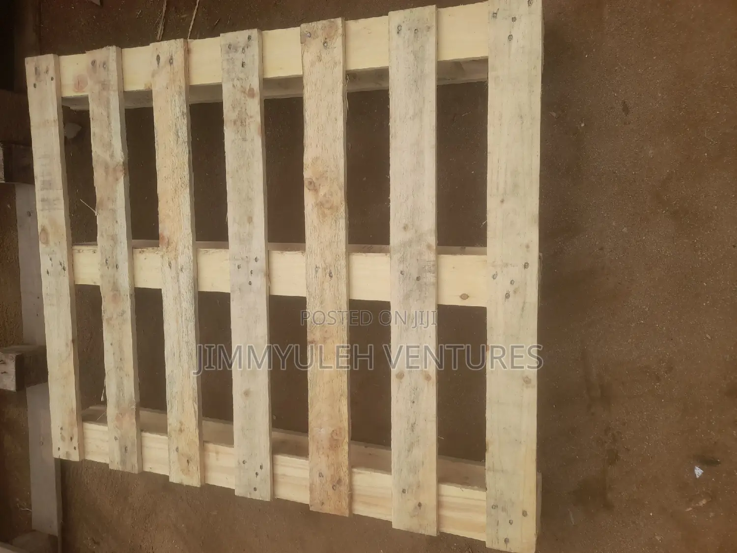 Foreign Wooden Pallets
