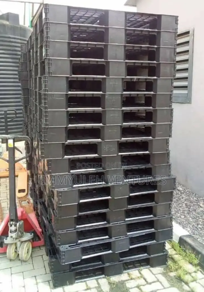 Black Heavy Duty Rubber Pallets