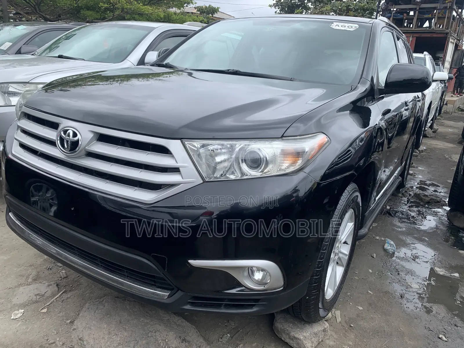 Toyota Highlander Limited 3.5l 4WD 2013 Black