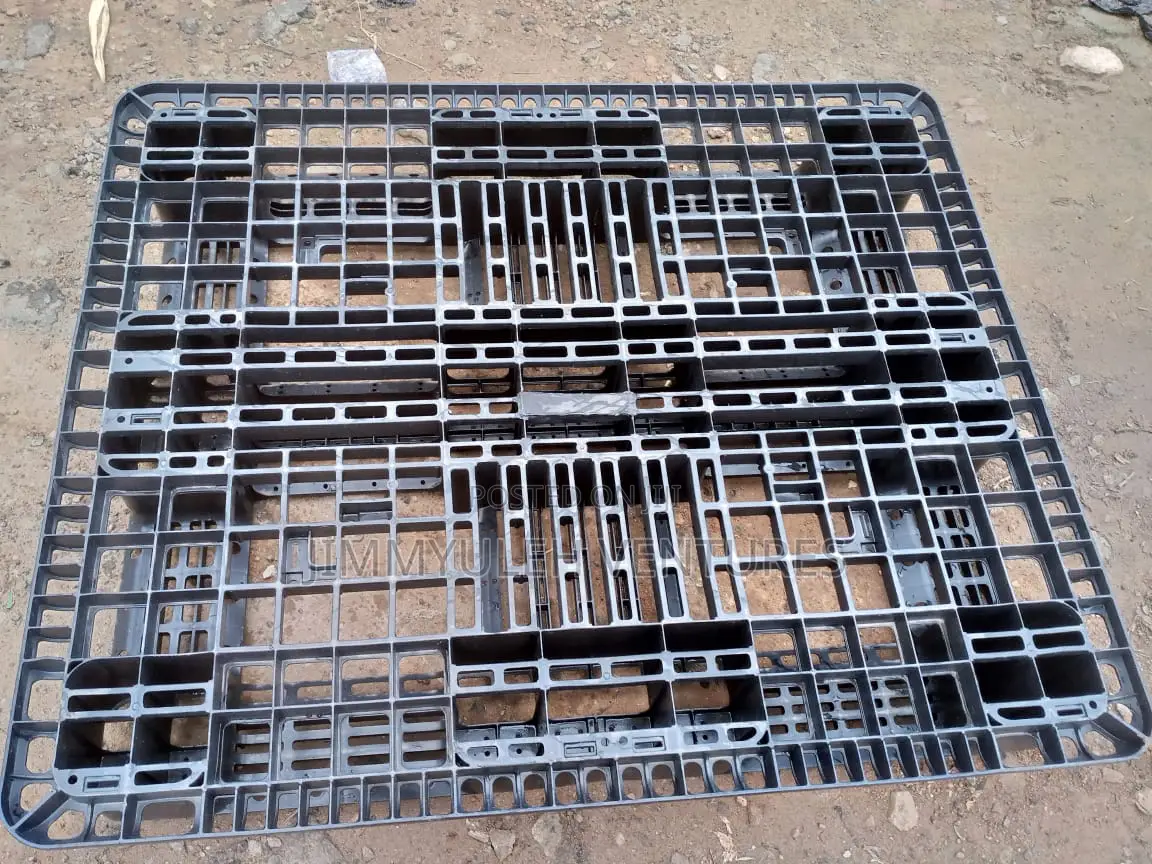 New Heavy Duty Rubber Pallets