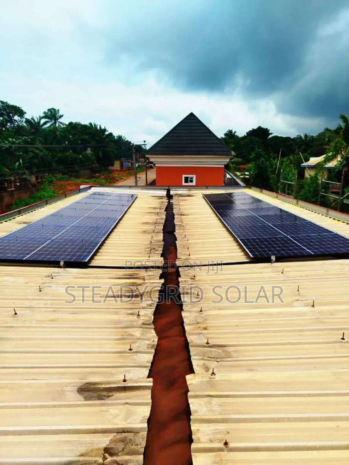 Robust 10kva/48v Solar Inverter With 30kwh Lithium Batteries