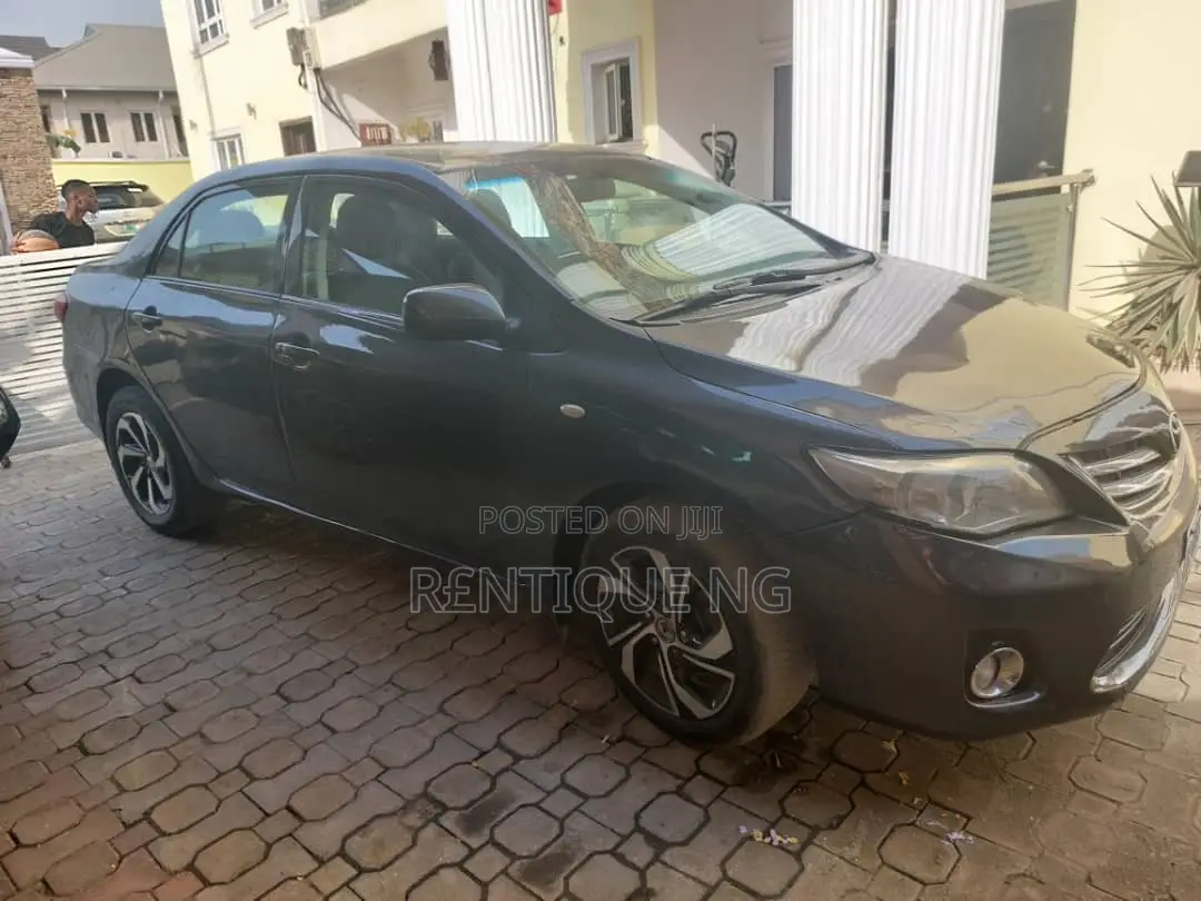 Toyoya Corolla 2014 Available for Rent