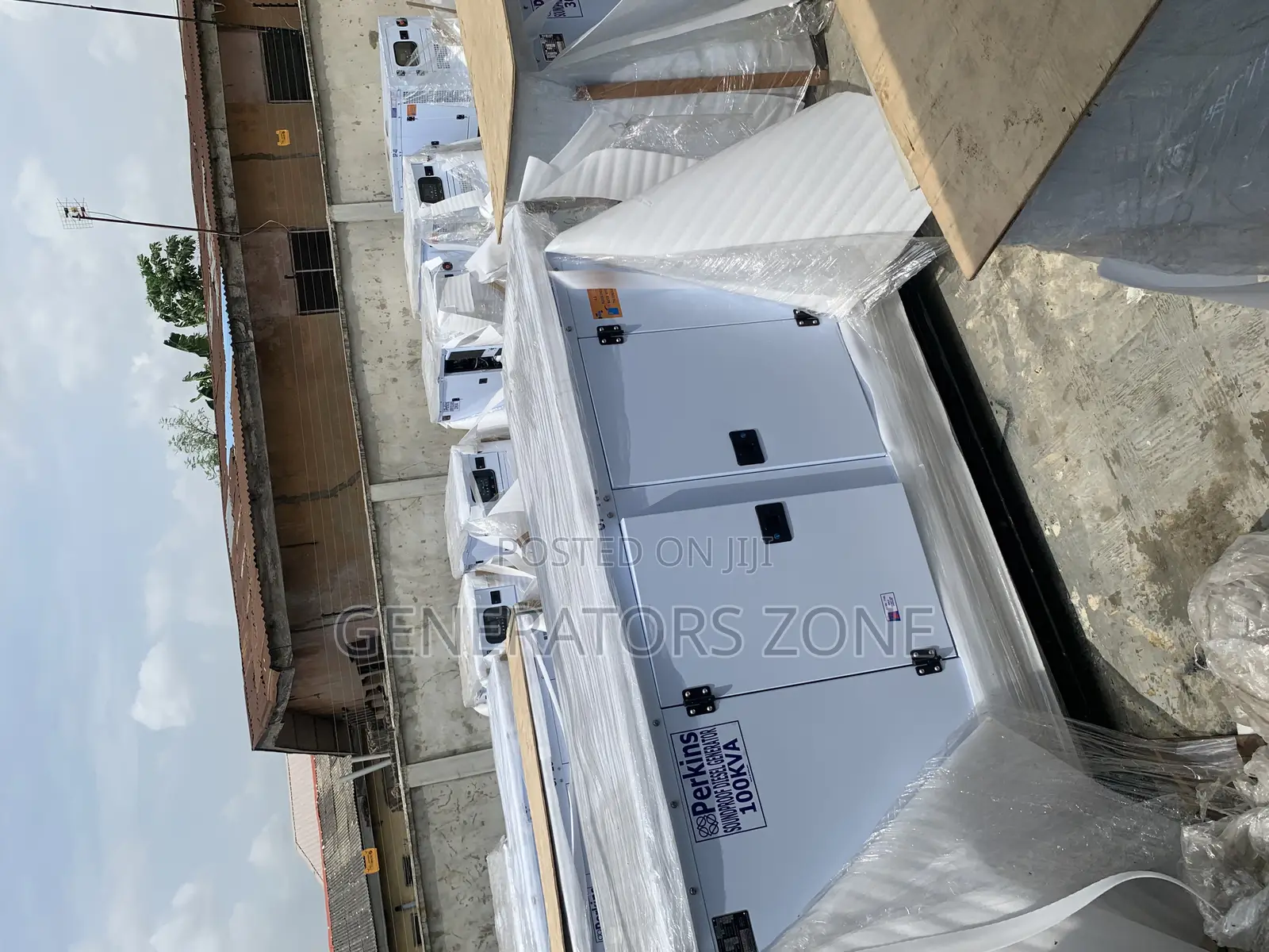 Measurement of Apparent 100kva Perkins Soundproof Generator