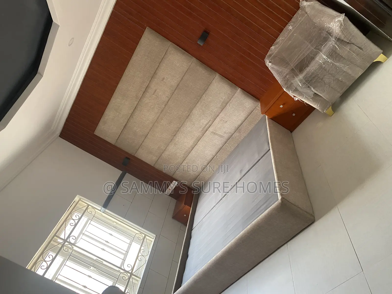 4bdrm Bungalow in Queens Estate for rent