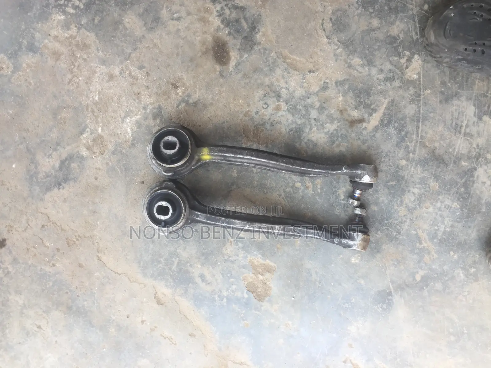 Control Arms C300(204)