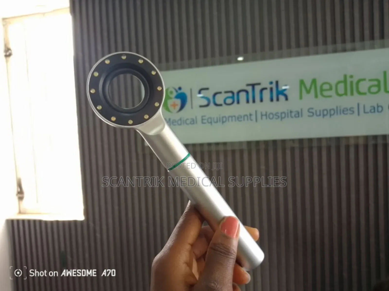 Medical Quality Dental Shade Matching Y