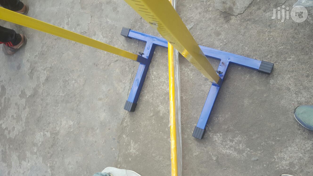 High Jump Stand With Crossbar (Foreign)