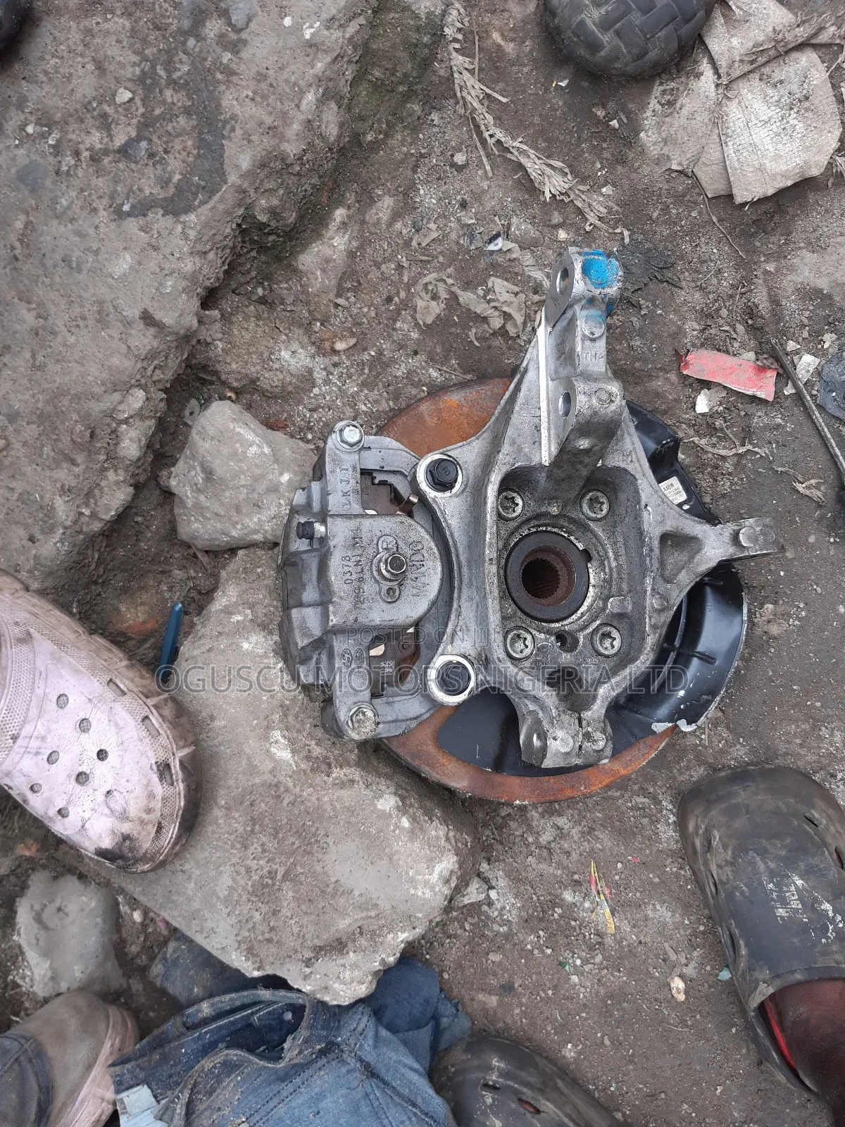 Front Hub Hyundai Santafee 2019