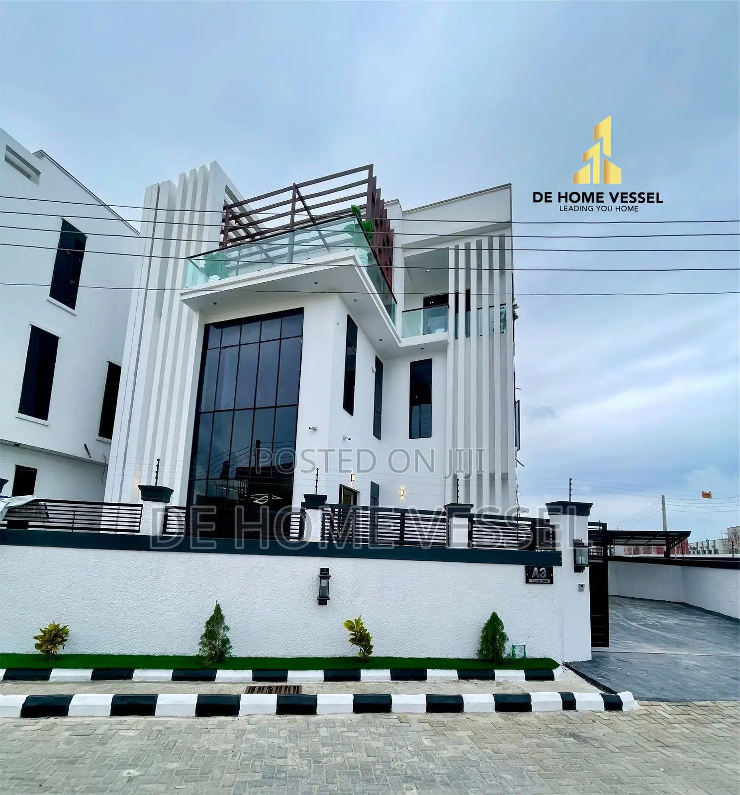 5bdrm Duplex in Lekki for sale