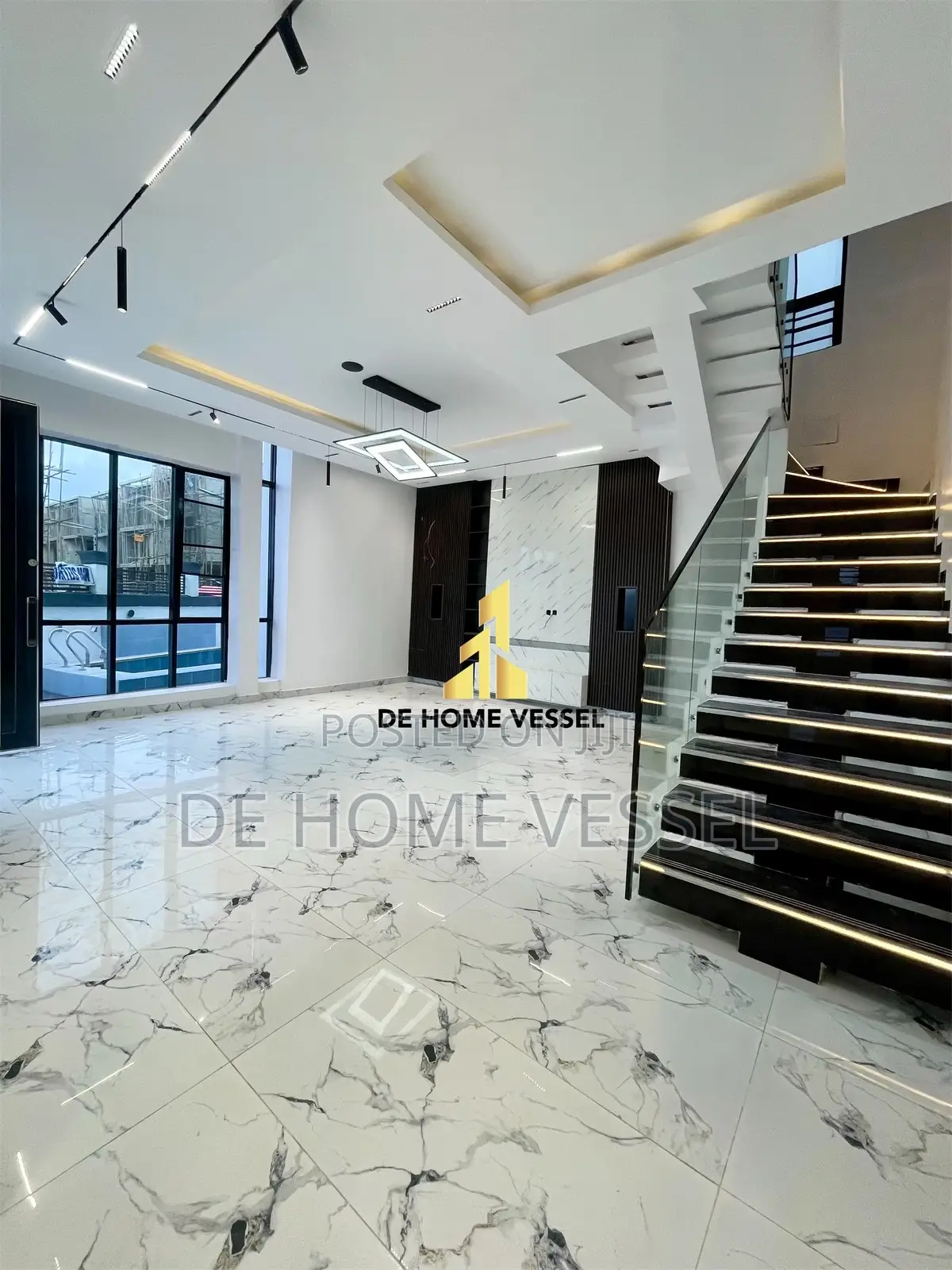 5bdrm Duplex in Lekki for sale