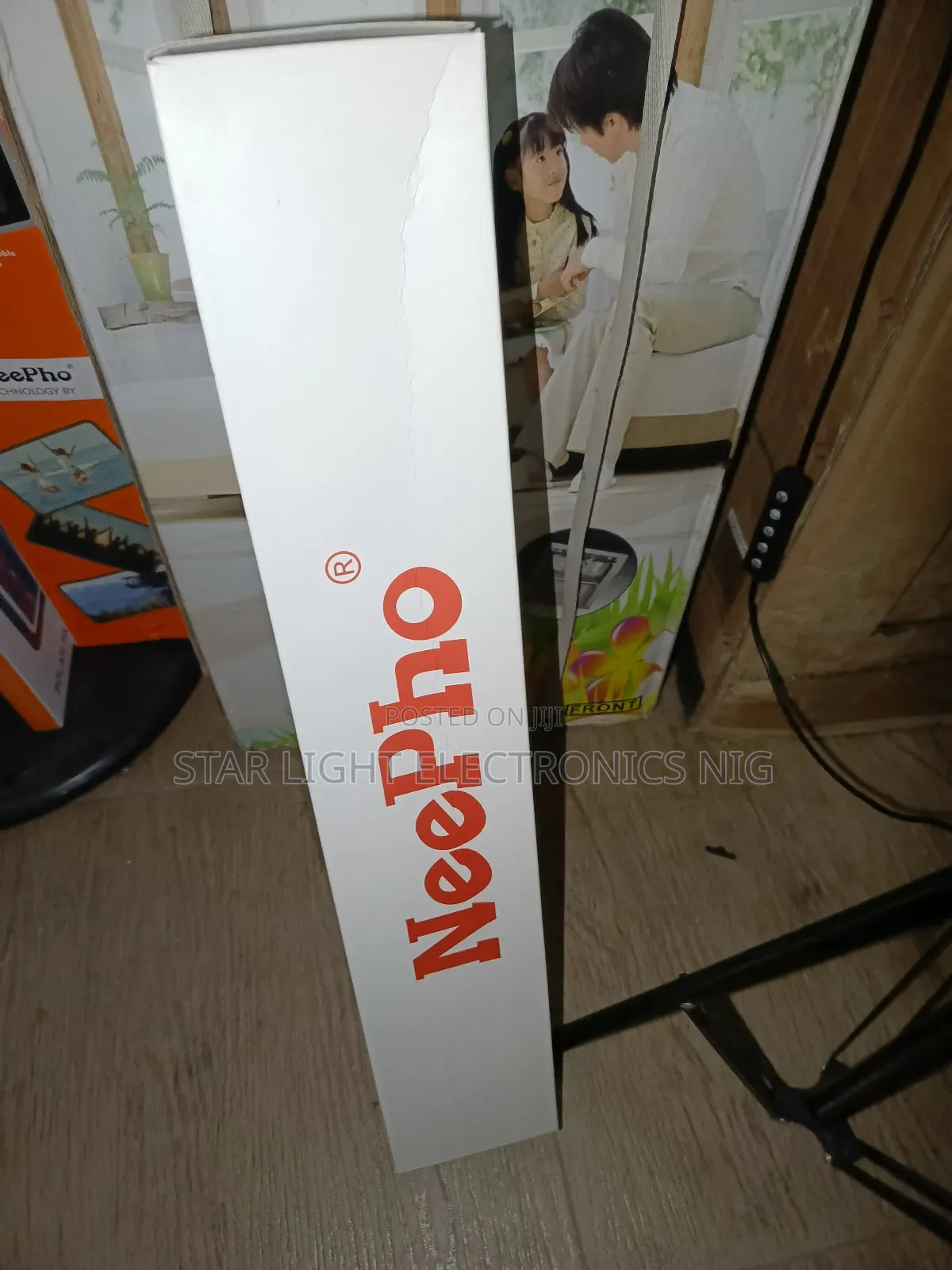Convenient Tripod Stand