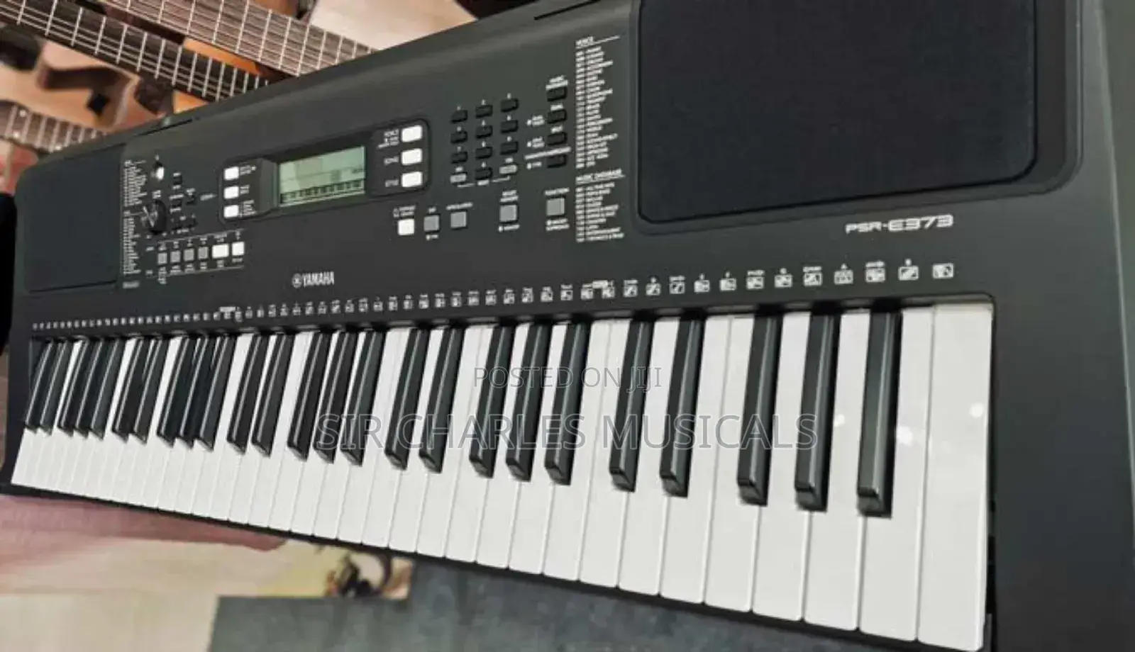 Yamaha PSR E373 Keyboard With Original Adapter