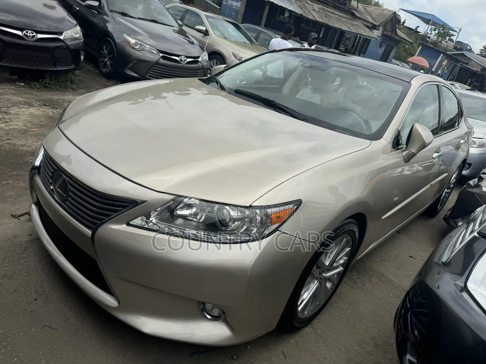 Lexus ES 350 FWD 2015 Gold