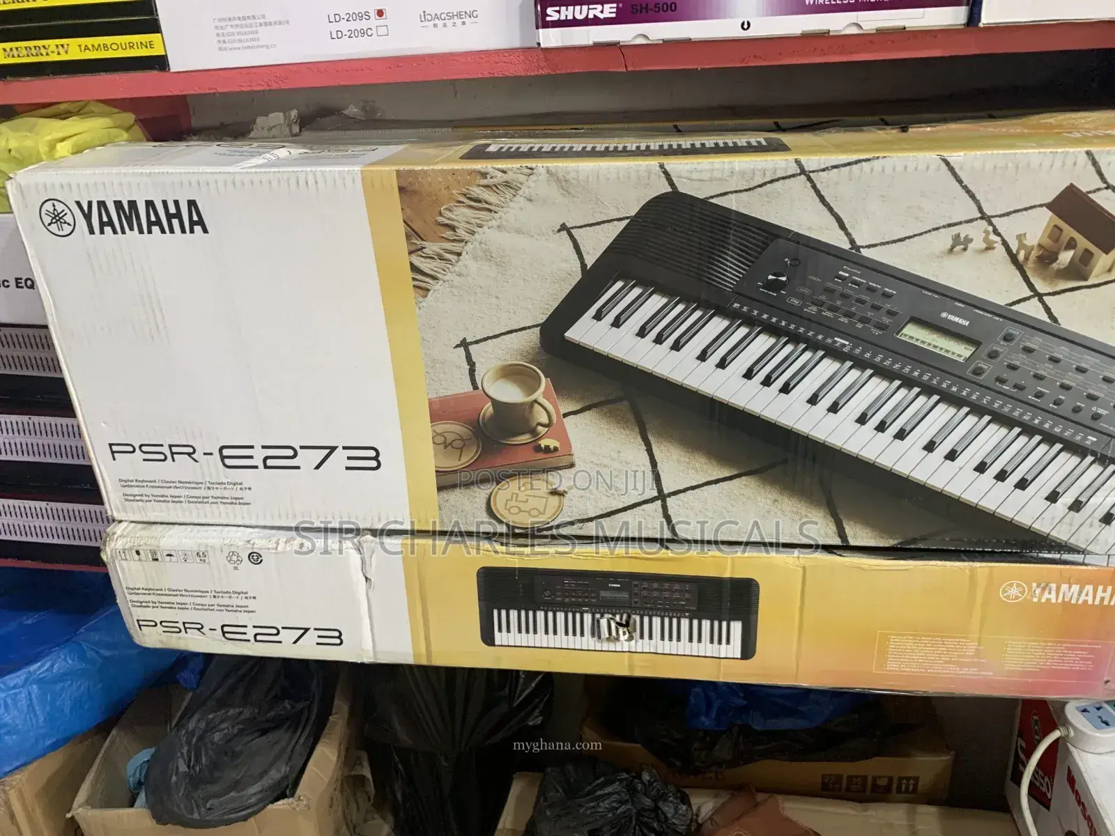Yamaha PSR E273 Professional Keyboard