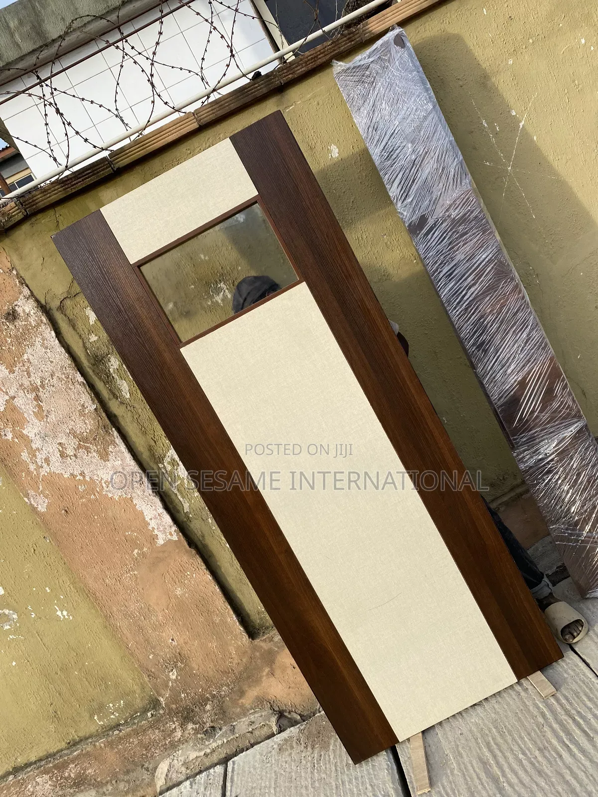 HDF Door Made With Brown Masonia and Mipple