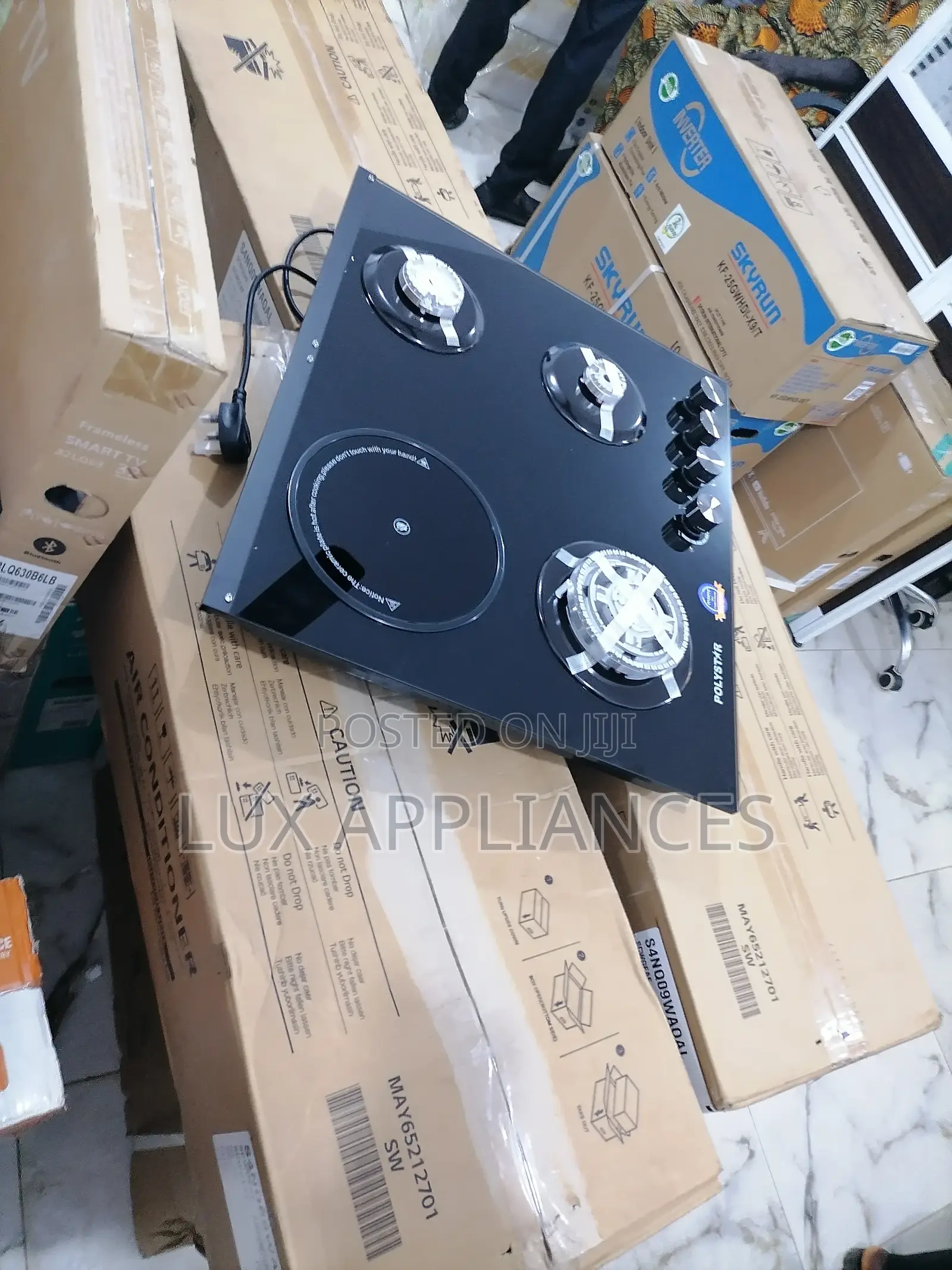 Good Polystar Three+One Gas and Electric Cooker