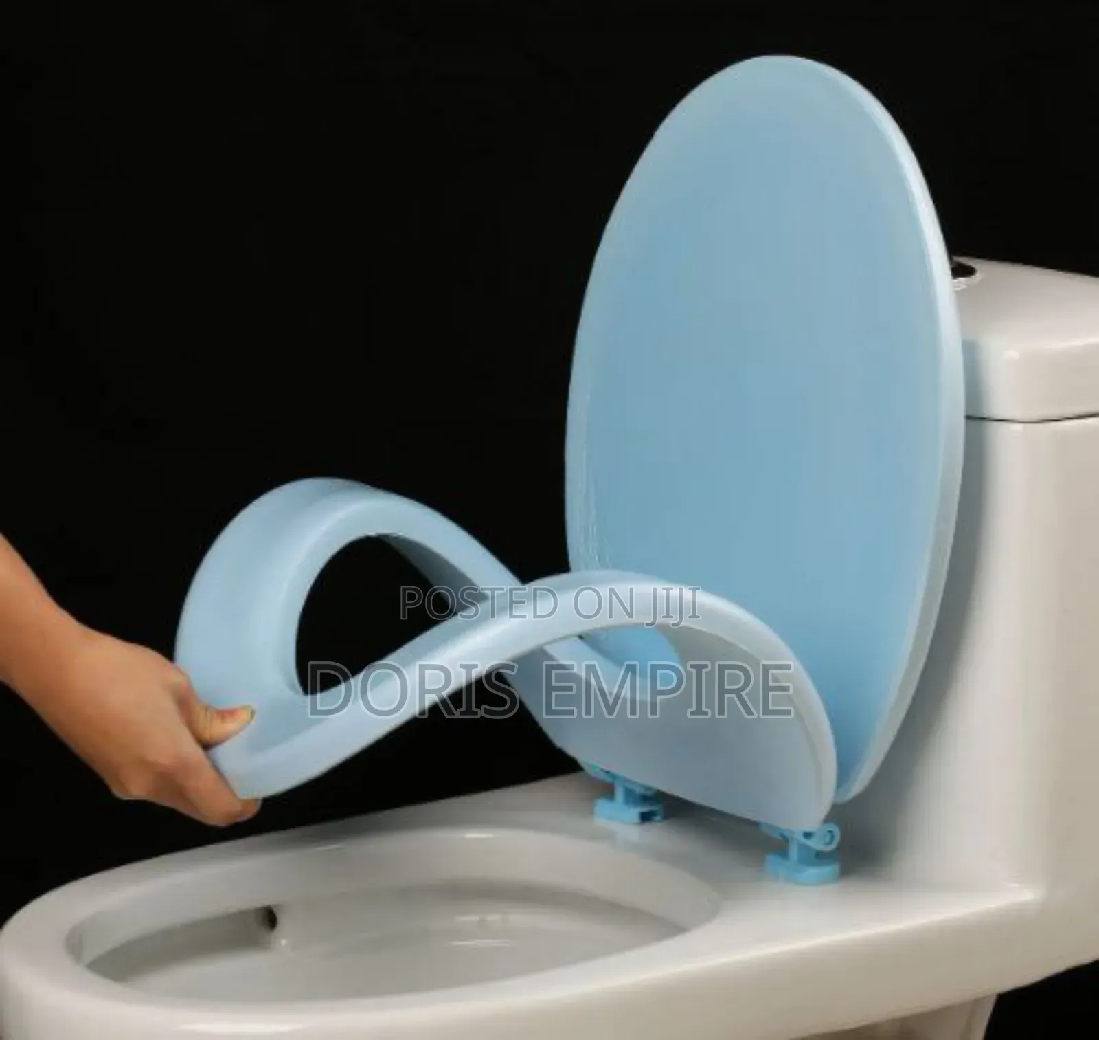 Detachable Waterproof Toilet Seat Cover Available Now