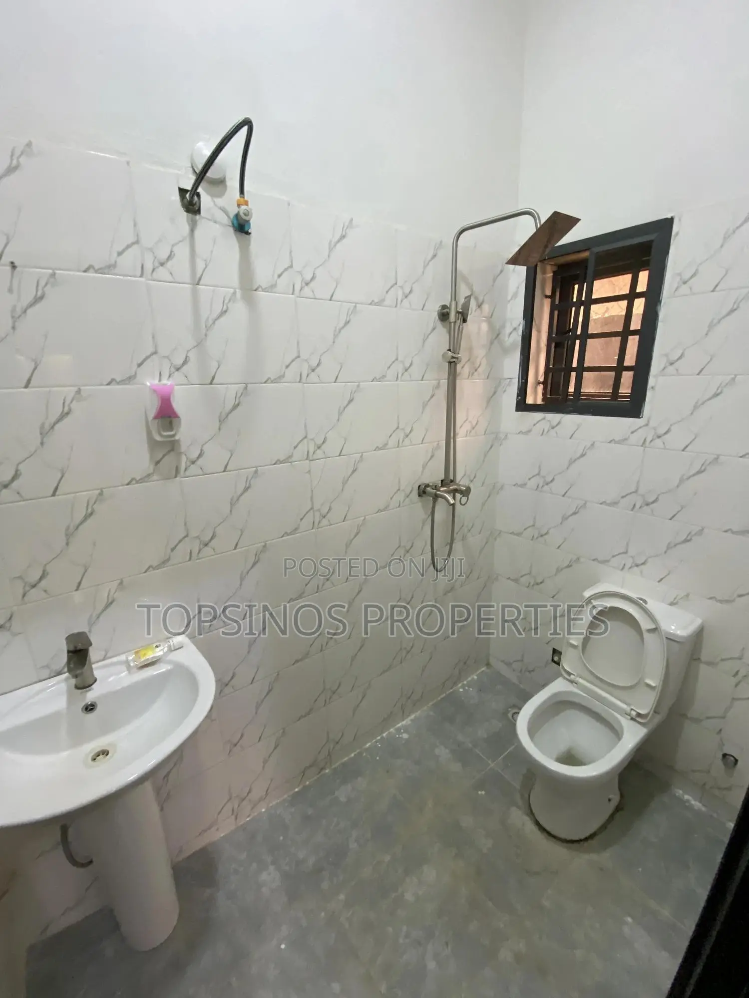 1bdrm Block of Flats in Dawaki for rent