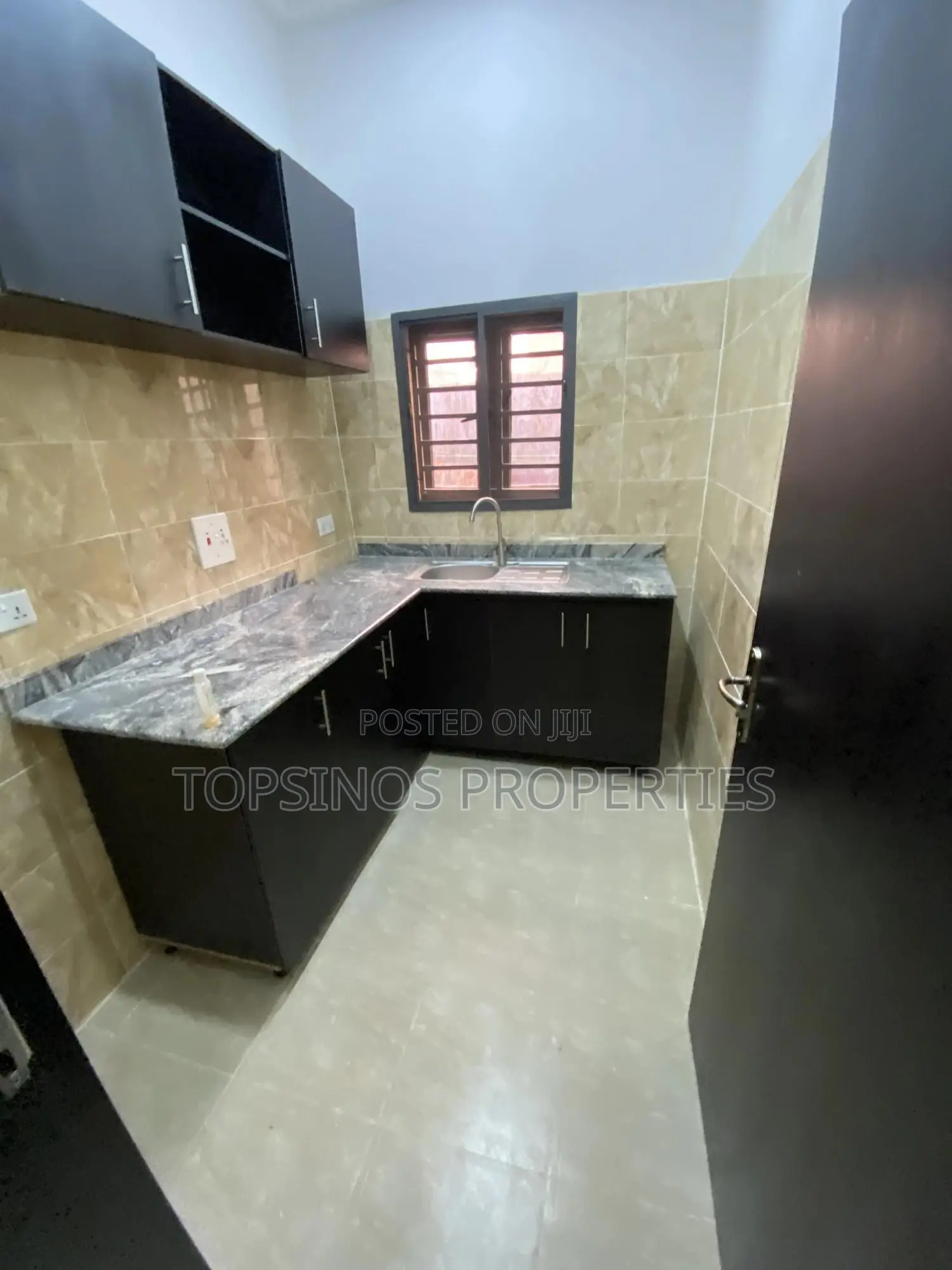 1bdrm Block of Flats in Dawaki for rent