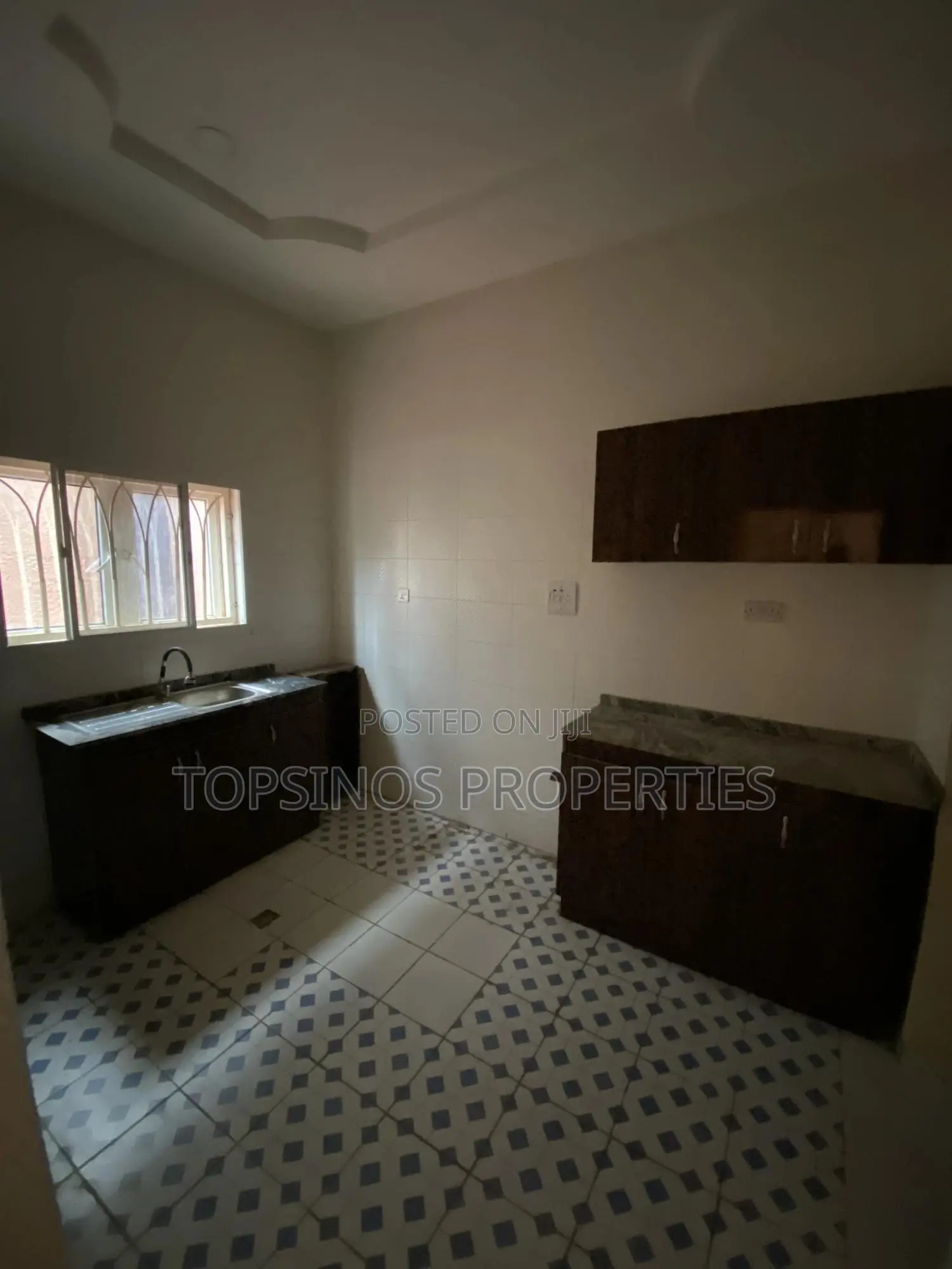 2bdrm Block of Flats in Dawaki for rent
