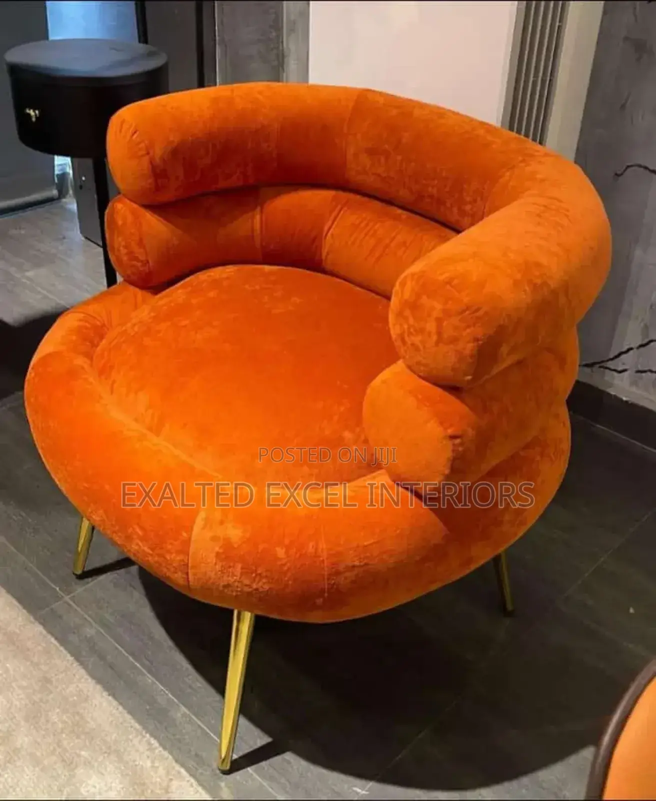 Top Luxury Designed Sofa