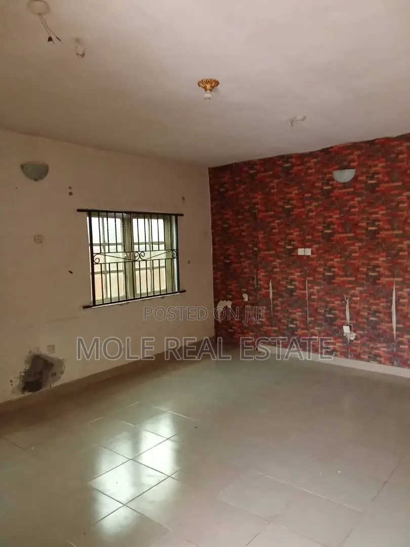Mini Flat in Abaranje for sale