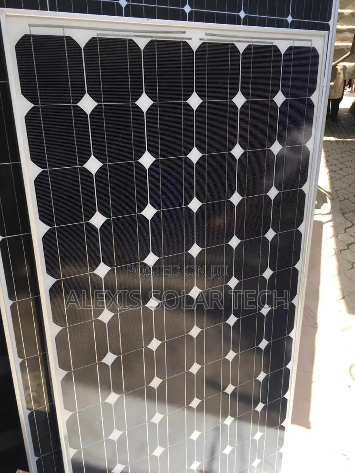 200 Watts Mono Solar Panel