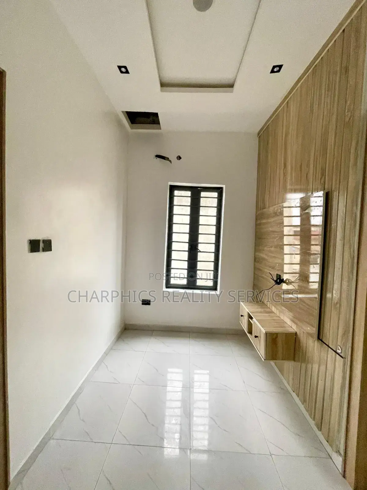 4bdrm Duplex in Lekki for sale