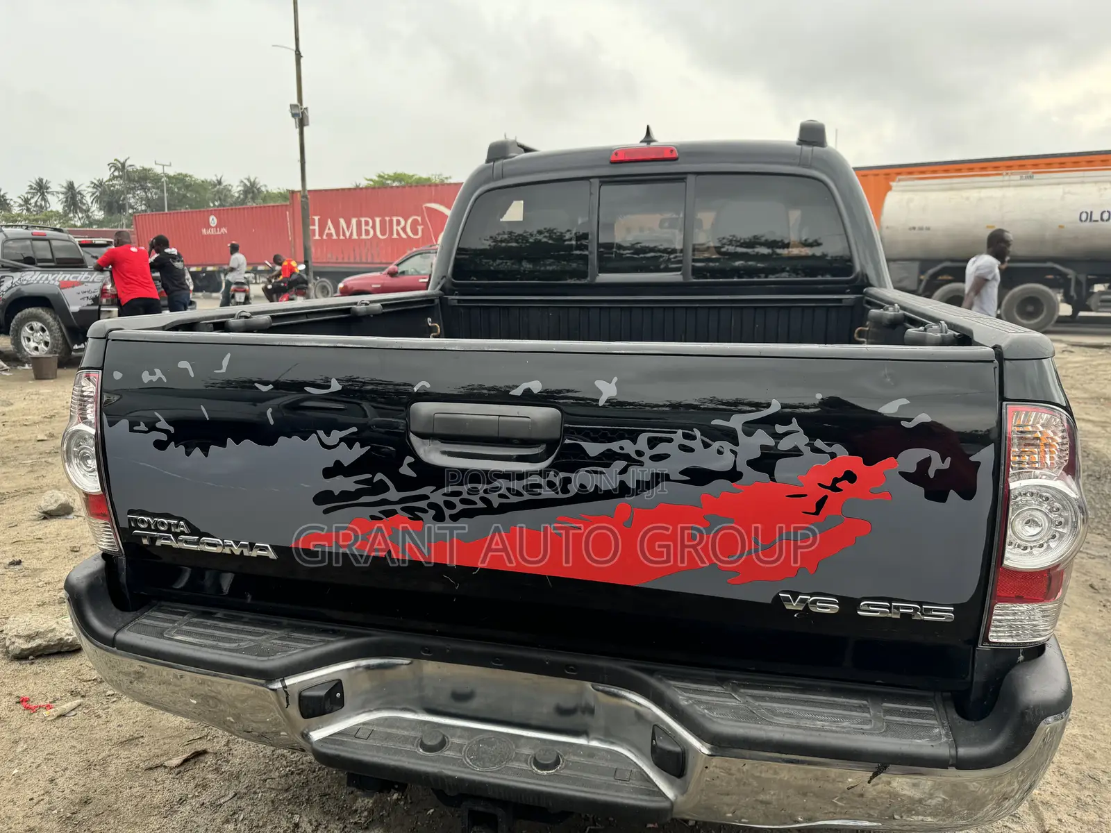 Toyota Tacoma 2015 Black