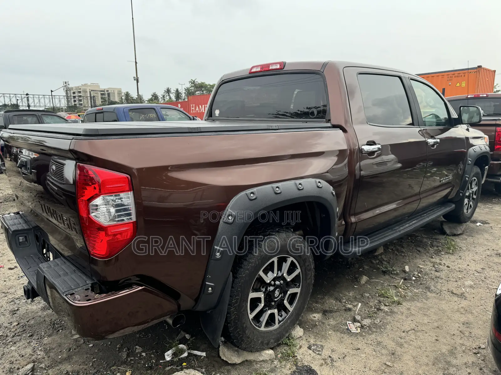 Toyota Tundra 2017 Brown