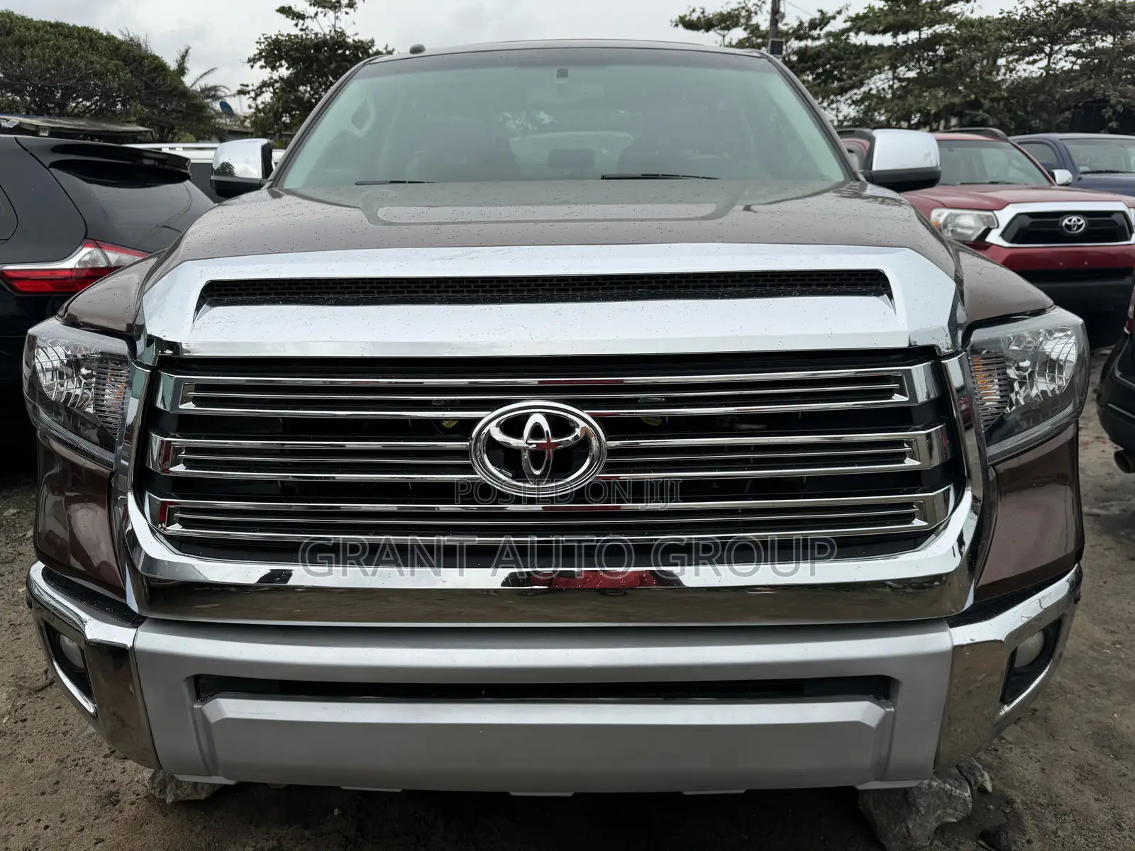 Toyota Tundra 1794 5.7L V8 w/FFV 4x4 CrewMax 5.6 ft. box 145.7 in. WB