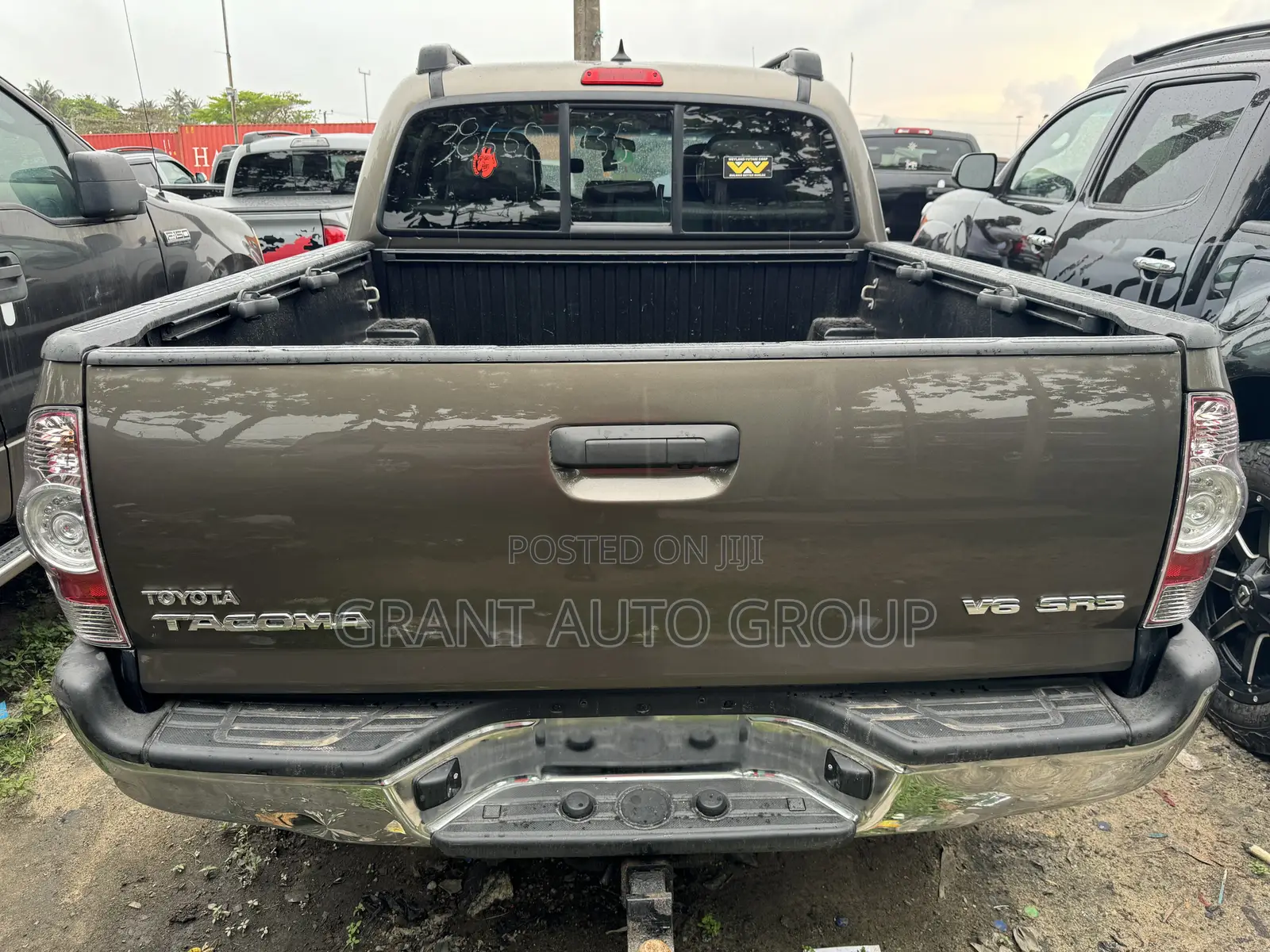 Toyota Tacoma 2014 Gold