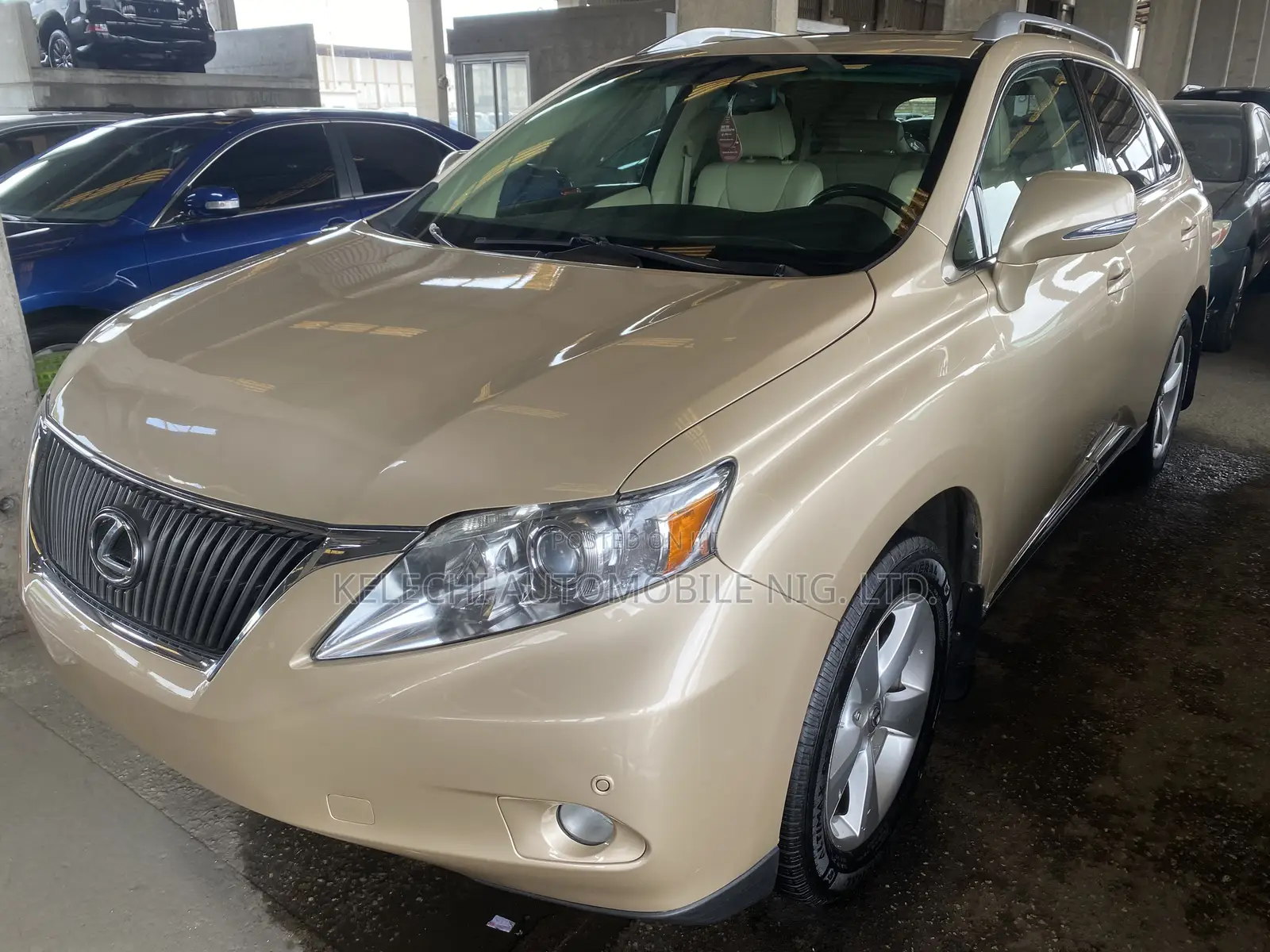 Lexus RX 350 2010 Gold
