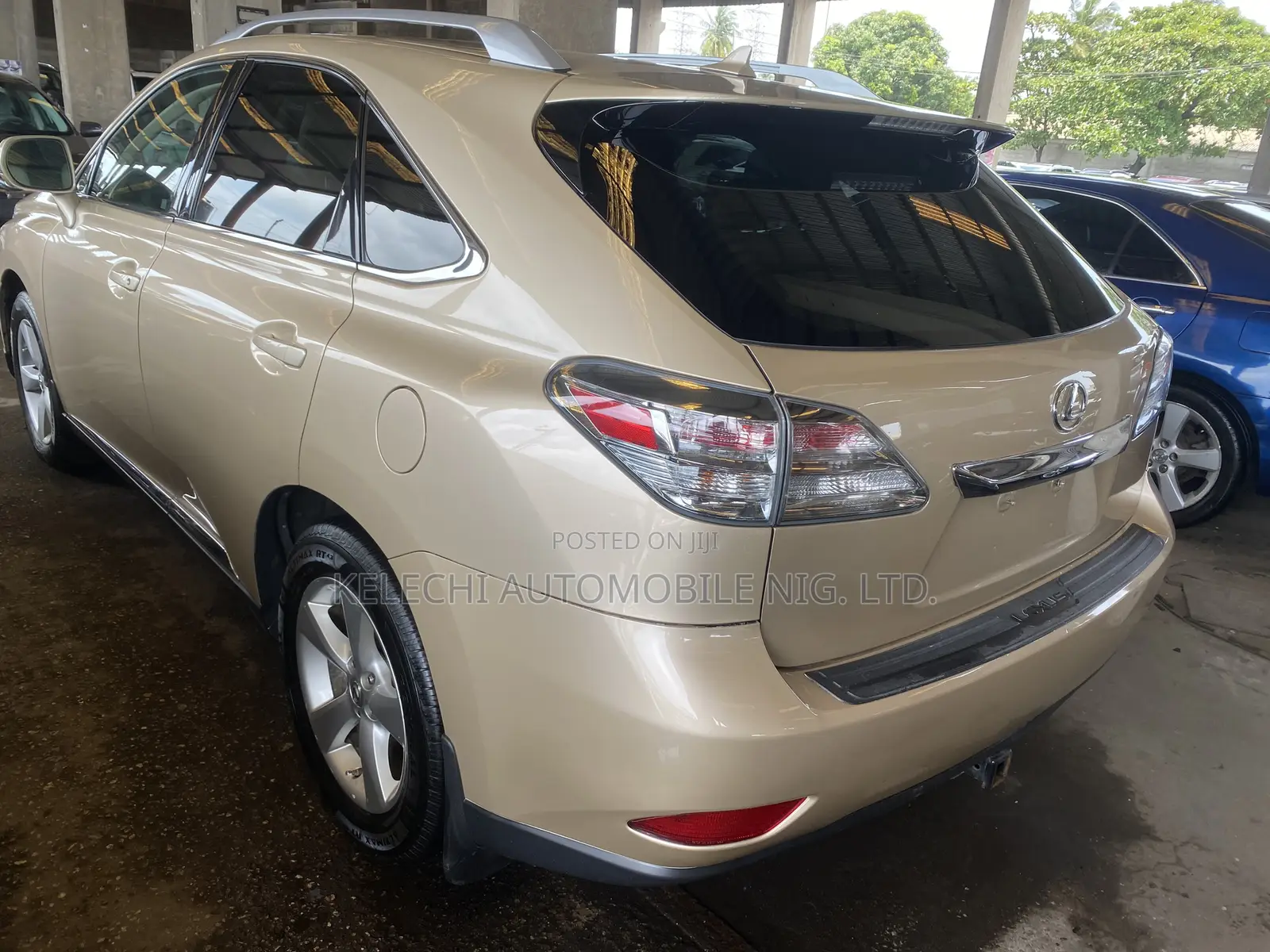 Lexus RX 350 2010 Gold