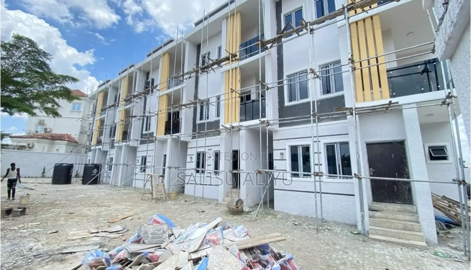 4bdrm Duplex in Life Camp By Stella for sale