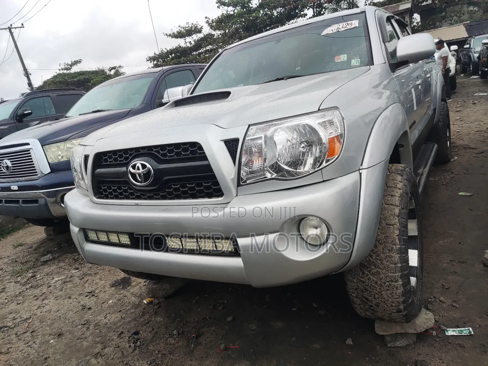 Toyota Tacoma Double Cab V6 Automatic 2011 Silver