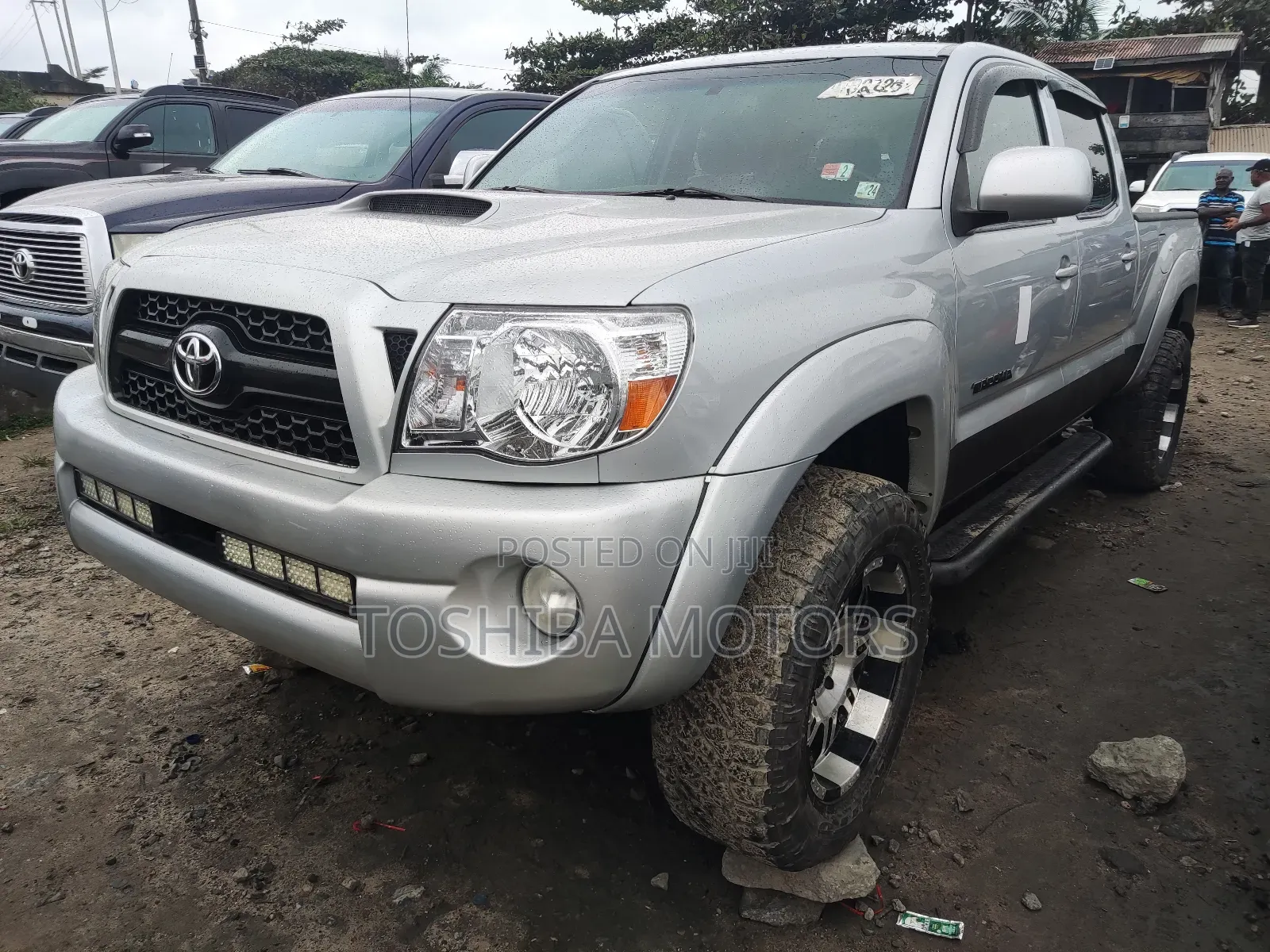 Toyota Tacoma Double Cab V6 Automatic 2011 Silver