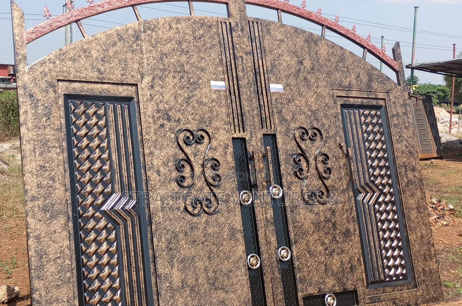 Golden Grill Arc Gate