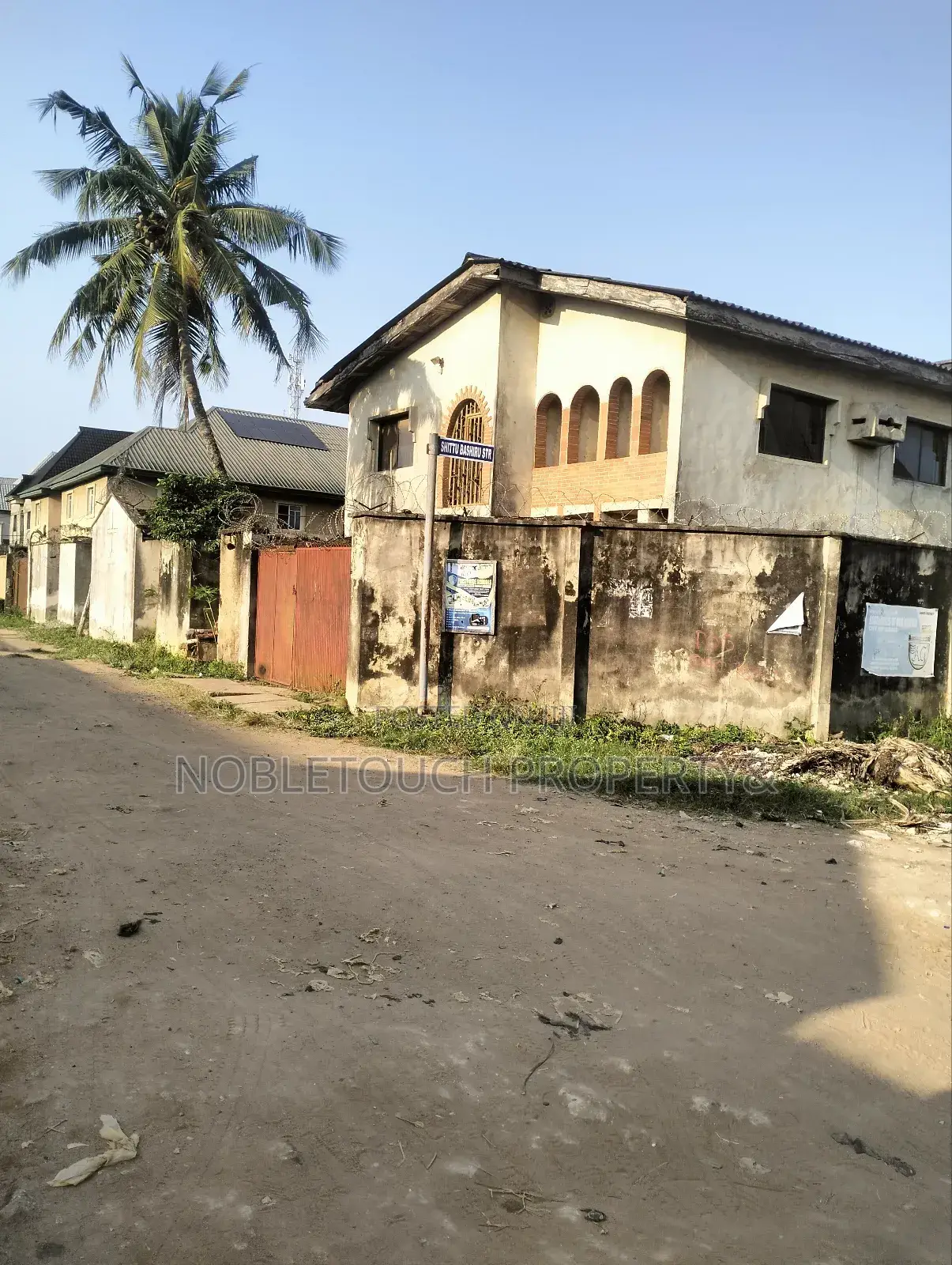 4bdrm Duplex in Fagbile Estate for sale