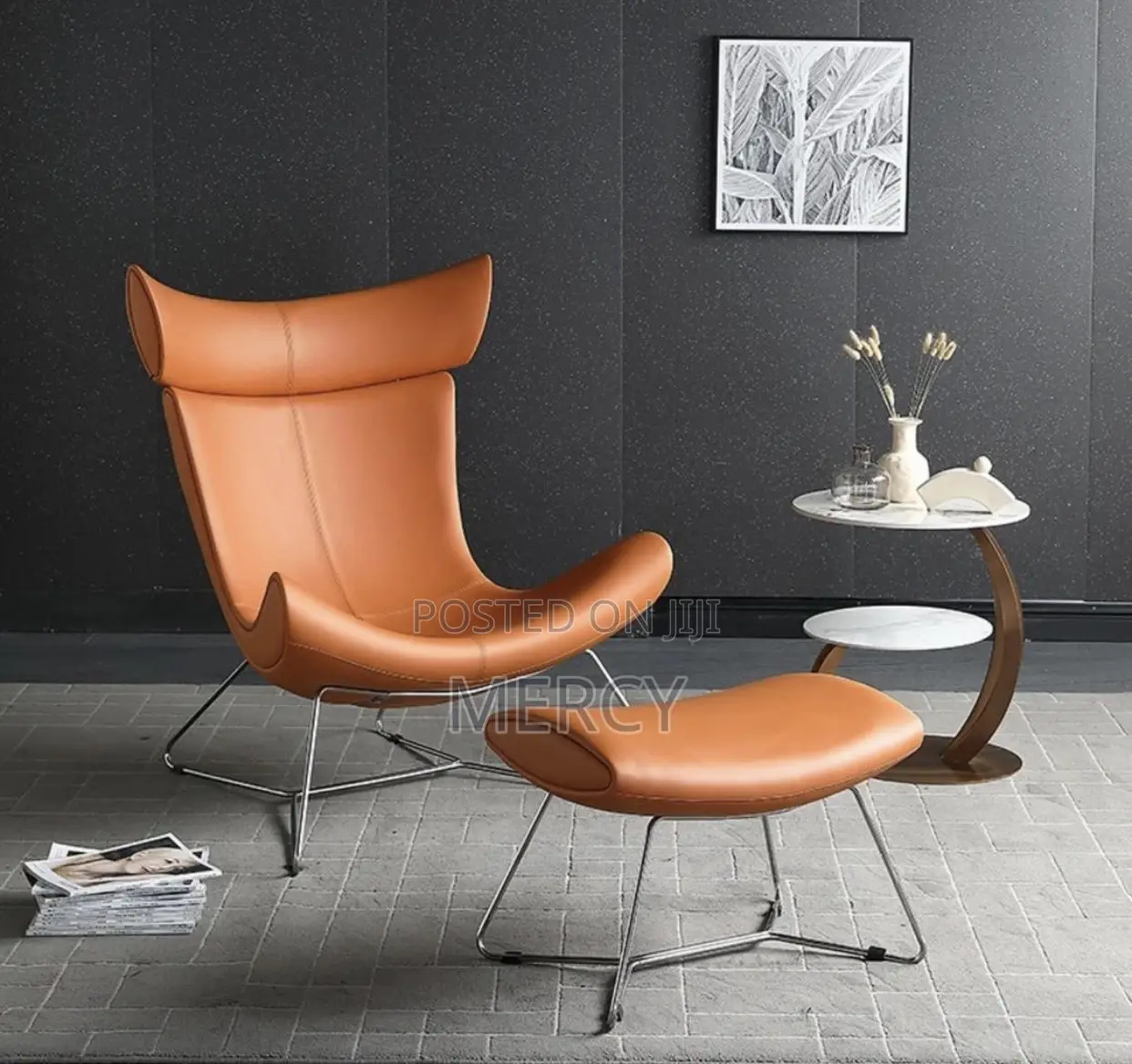 Relaxation Chair With Mini Table