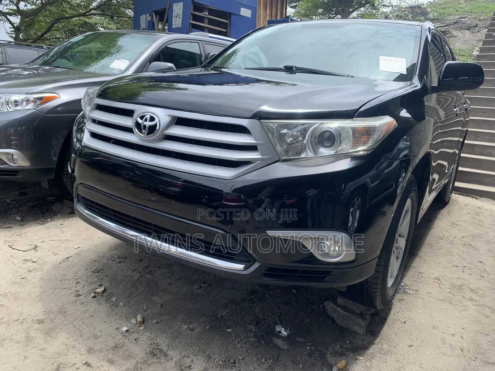 Toyota Highlander Limited 3.5l 4WD 2013 Black