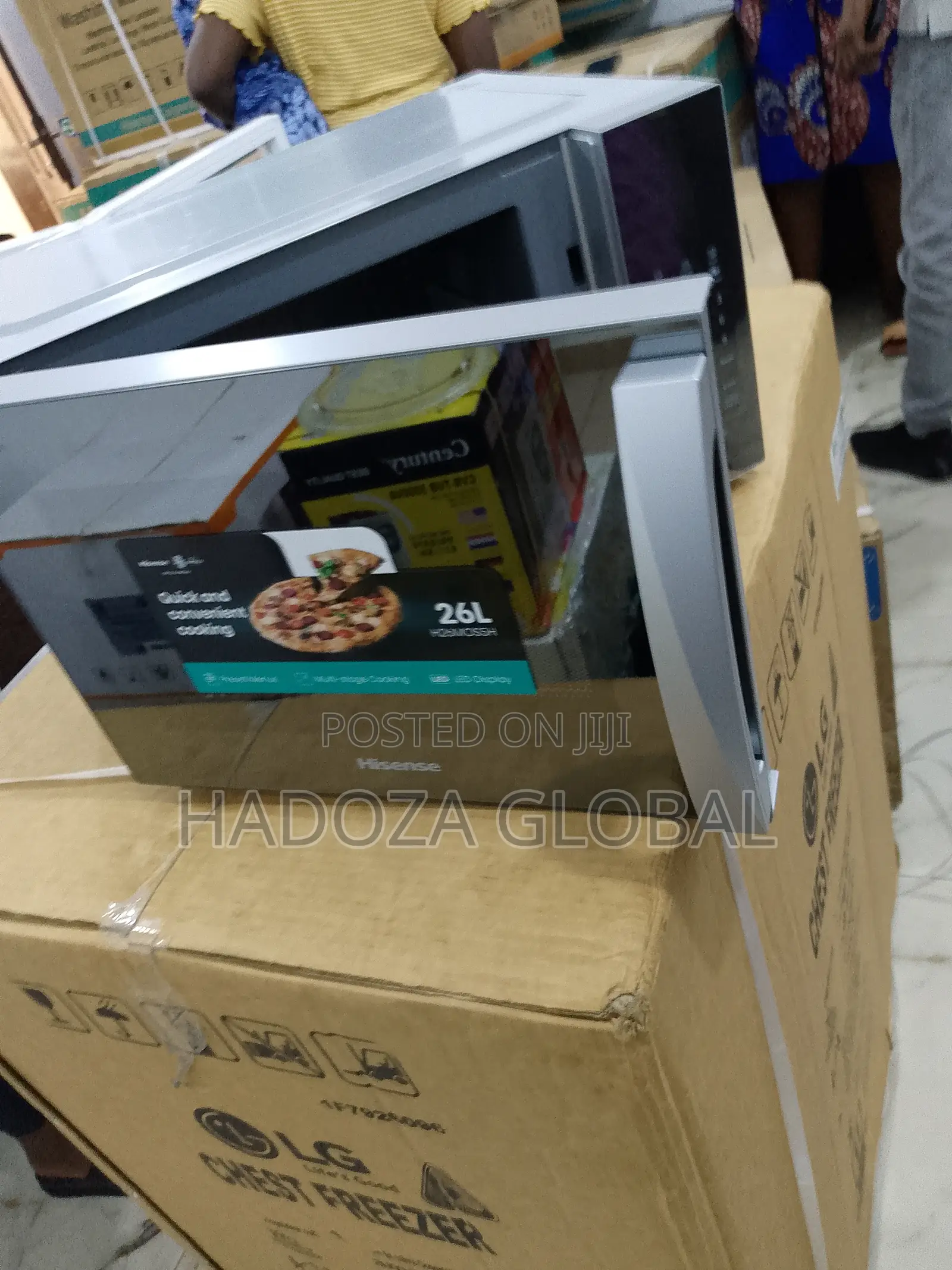 The New Hisense Microwave 26L -26mos5h