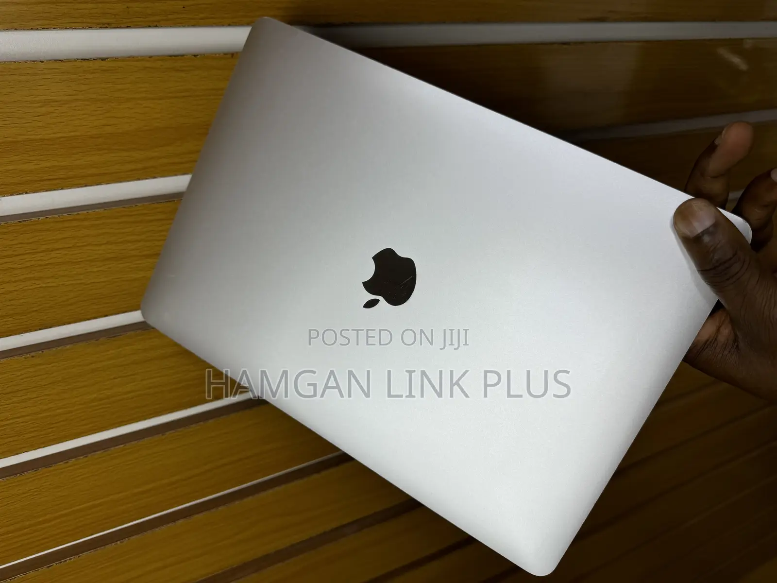 Laptop Apple MacBook Pro 2020 M1 8GB Apple M1 SSD 256GB