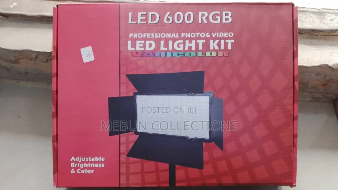 LED 800 RGB Photo and Video Light Kit With Tripod Stand