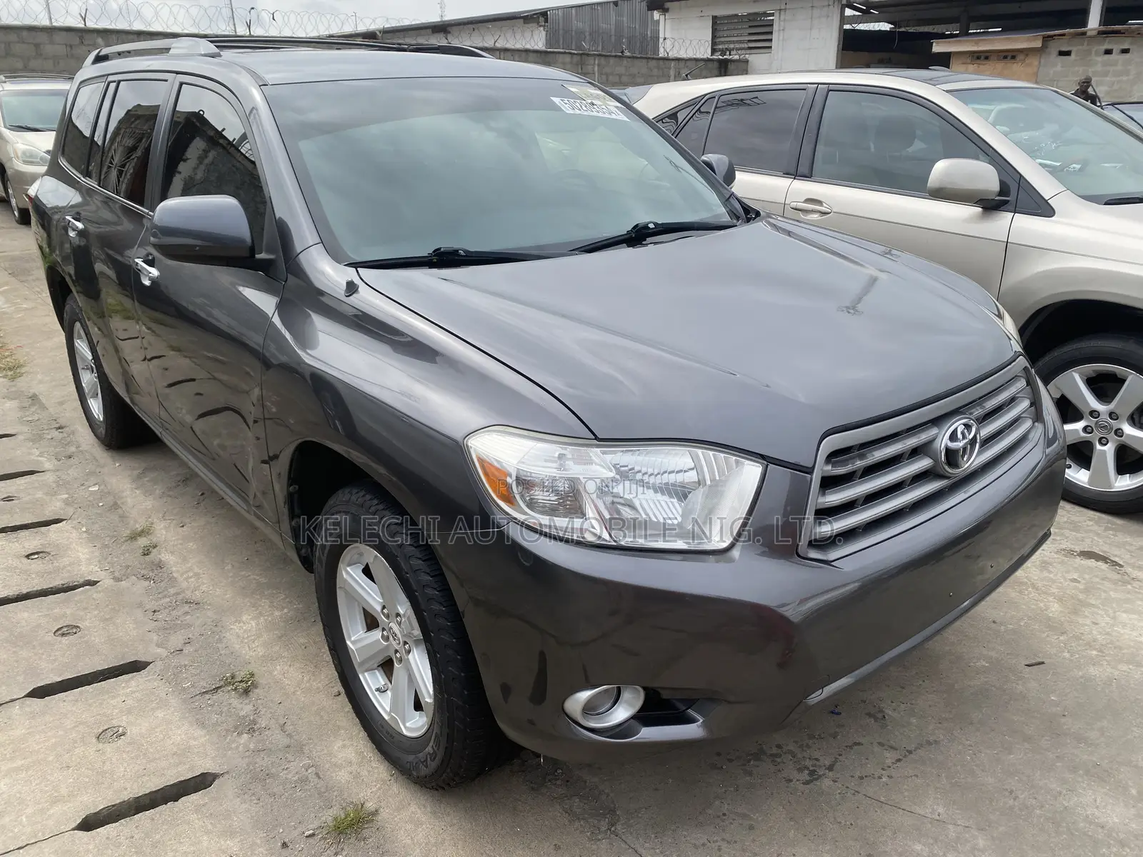 Toyota Highlander 2010 Gray