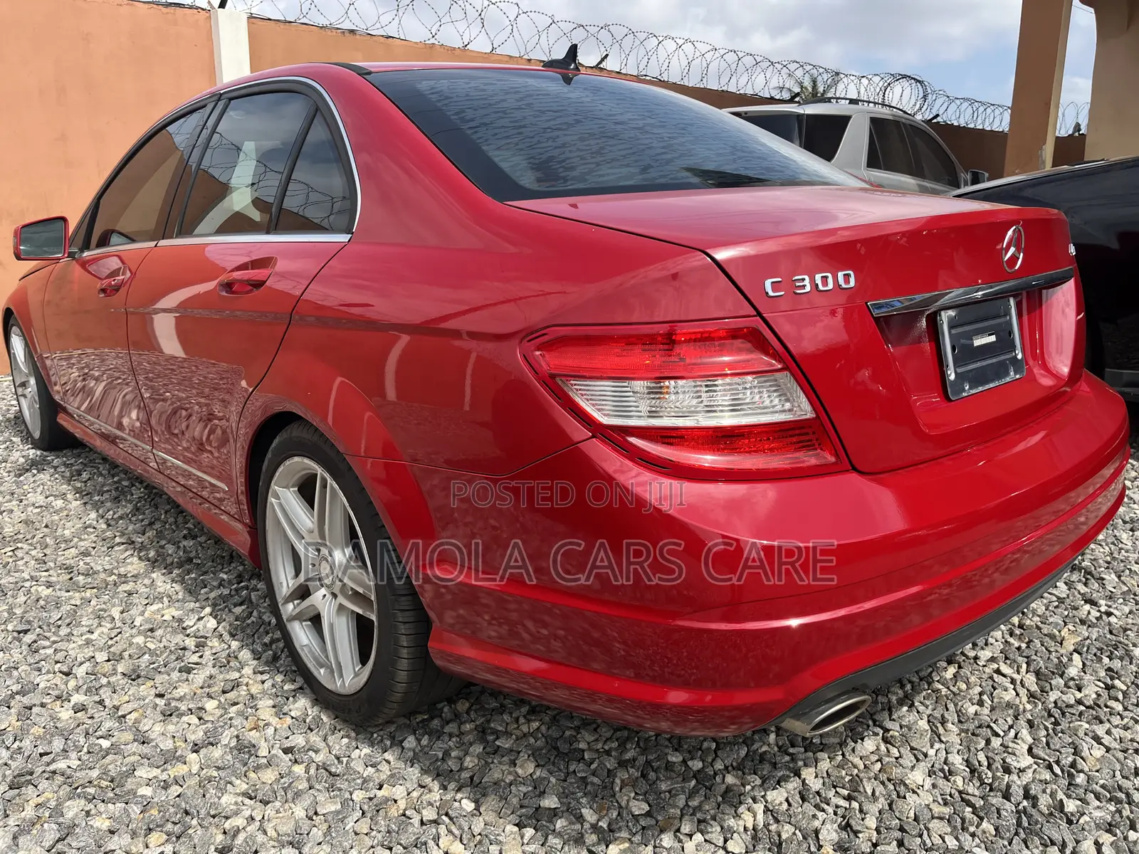 Mercedes-Benz C300 2010 Red