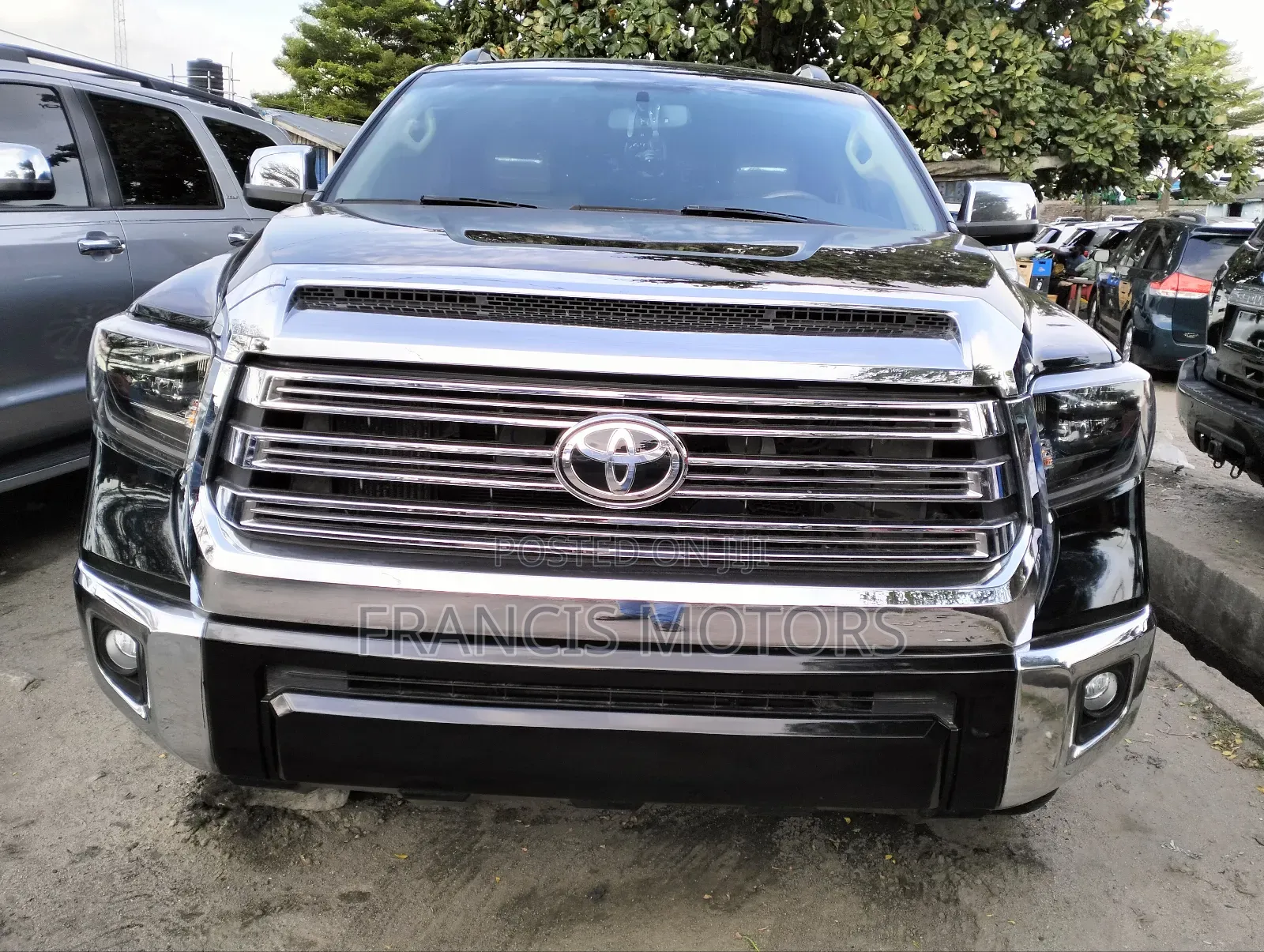 Toyota Sequoia 2015 Black